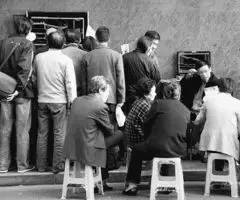 广东路营业部深圳股票_上海股民集散地_上海 股票市场 解放前