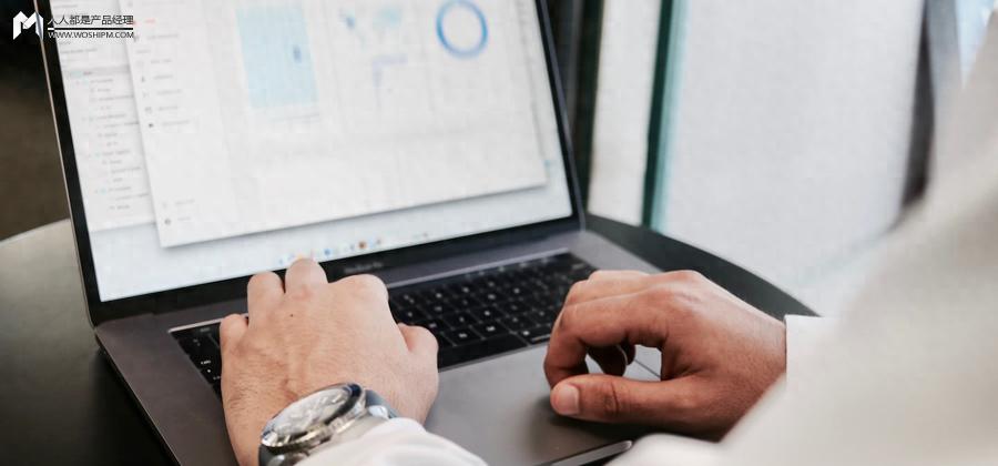 <strong>东方财富妙想与同花顺问财巅峰对决：智能投顾潜力与挑战剖析</strong>