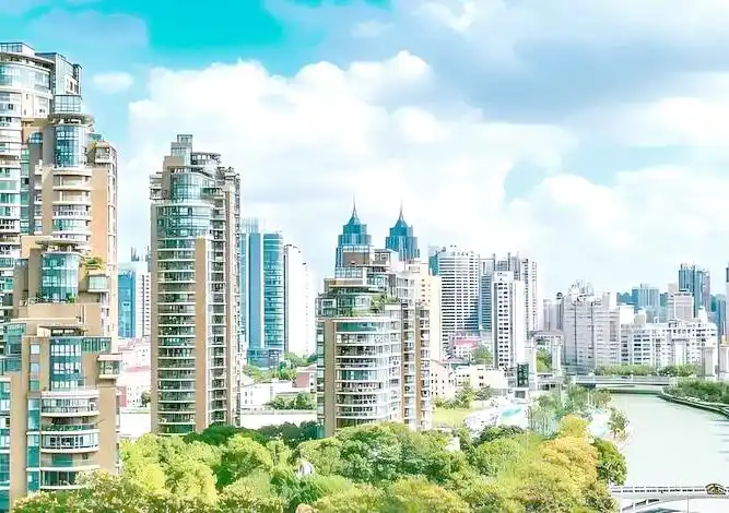 李嘉诚的理财之道_未来财富观_投资自己