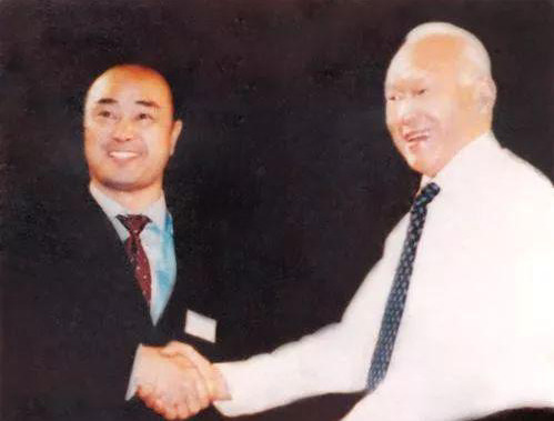 陈九霖 北大求学经历 中国航油事件_中航油期货和陈久霖事件