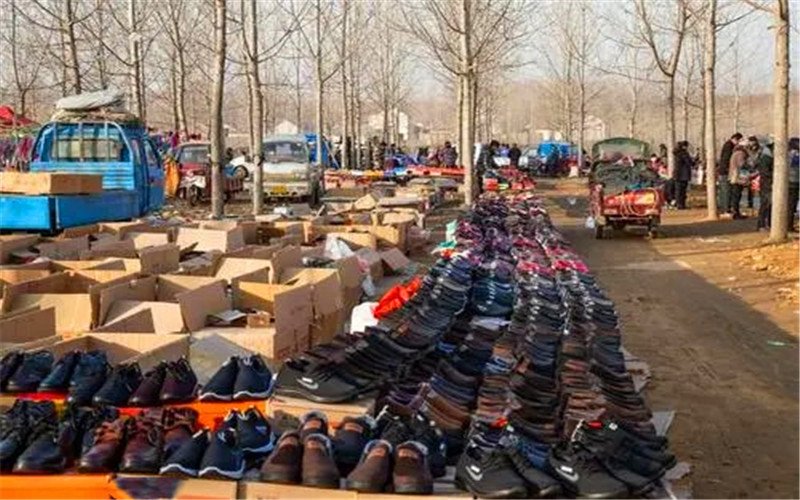 农村流动蔬菜销售_轻松赚钱小项目_农村运输建筑材料